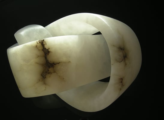 Schlaufe 012, B28xH14xT22cm, Alabaster Spanien, 2013