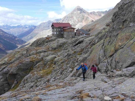 Sonklarspitze Stubaier Alpen  Bergführer