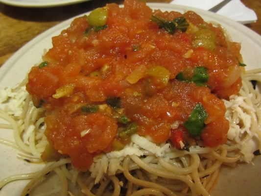 Spaghetti mit Tomatensoße