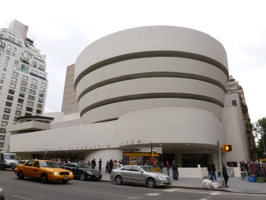 Das Solomon R. Guggenheim Museum, auch kurz Das Guggenheim genannt, ist ein 1939 gegründetes Museum für moderne Kunst in New York City.