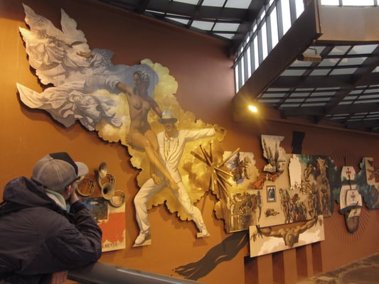 Im öffentlich zugänglichen und kostenfreien Kulturzentrum werden Austellungen und vieles mehr angeboten. (Largo da Ordem)