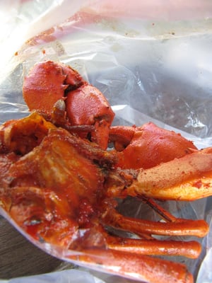 Frittierter Krebs vom Straßenstand.