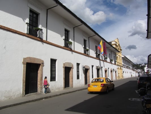 Weißes Popayan.