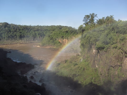 Regenbogen. ( Iguazúfälle)