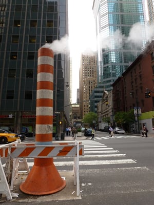 Der Dampf der Straße.