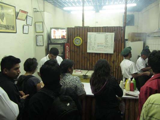 ... bedeutet super viele Leute.