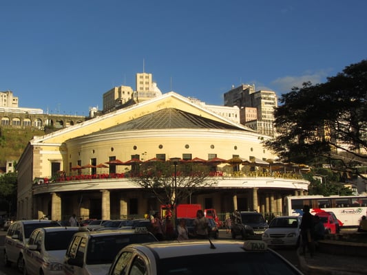 Der Mercado Modelo war ursprünglich der zentrale Sklavenmarkt Nordost Brasiliens und Ankunftspunkt der aus Afrika entführten Menschen.