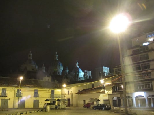 Die Kathedrale bei Nacht.