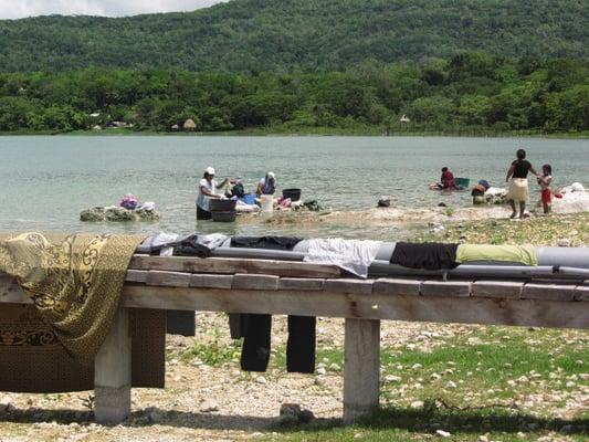 Der ganze See ist eine Riesenwaschanlage.