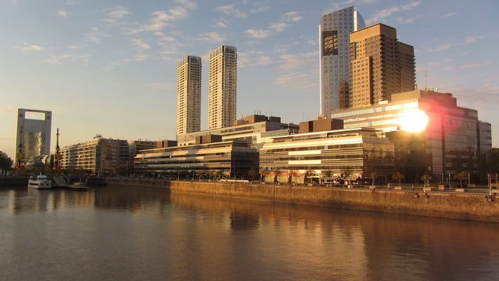 Nur für diejenigen die Geld haben zu bewohnen.