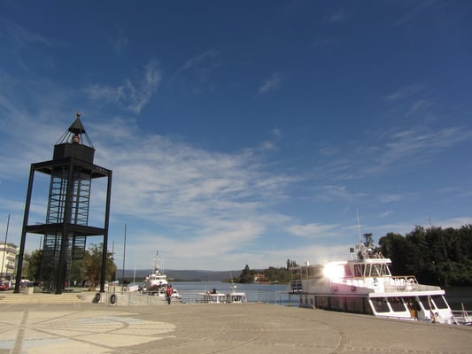 Am Rio Valdivia.