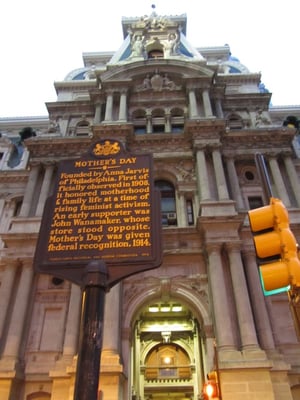 We4r hätte das gedacht, selbst der Muttertag stammt aus Philadelphia.