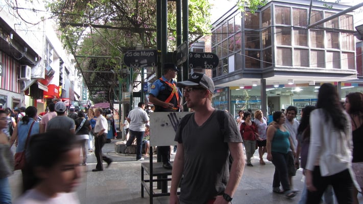 Zur Ruhe kommen ist überall möglich, auch in einer der geschäftigen Fußgängerzonen.