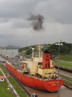 Schon in der 2. Stufe der Schleuse. Gleich geht's in die Freiheit.