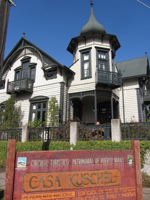 Im Casa Casa Kuschel ist heute ein Reisebüro. Das deutsche Haus ist aber immer noch gleich schön geblieben.