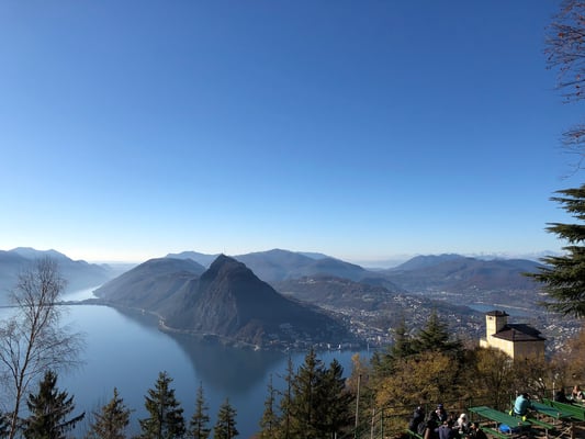 Der Monte Brè ist ein Berg östlich von Lugano an der Flanke des Monte Boglia