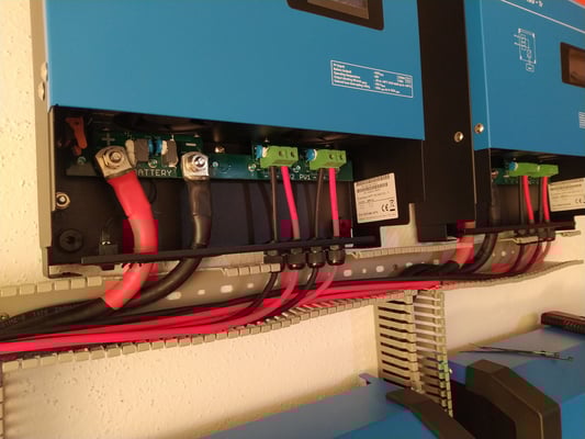 Verkabelung PV-Laderegler Victron Energy SmartSolar MPPT RS 450/100