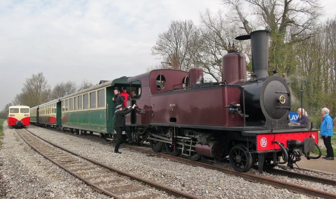 Le Train Touristique à la gare de Morlay