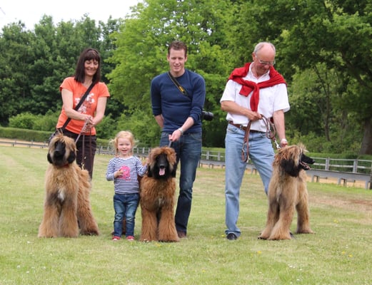 Yamei Jeannie, Yafar, Yael