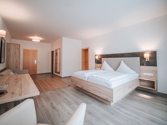 Doppelzimmer/Dreibettzimmer Gasthof Krall