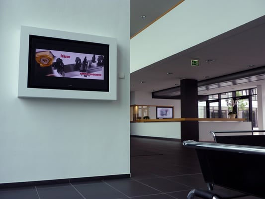 SECO TOOLS, Erkrath | DISIPOS Info-Screens im Wartebereich für Besucher und am Empfang