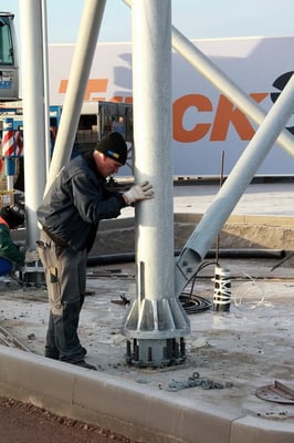 TruckStore, Stuhr | Spanntuchleuchtkasten 12,2 x 3,5 m mit LED Ausleuchtung