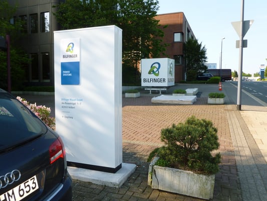 Bilfinger, Velbert | Doppelseitiger Pylon