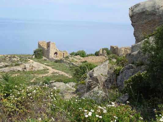 Das verlassene Dorf Occi