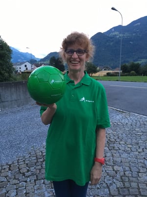 Lilian mit dem neuen Ball :) 