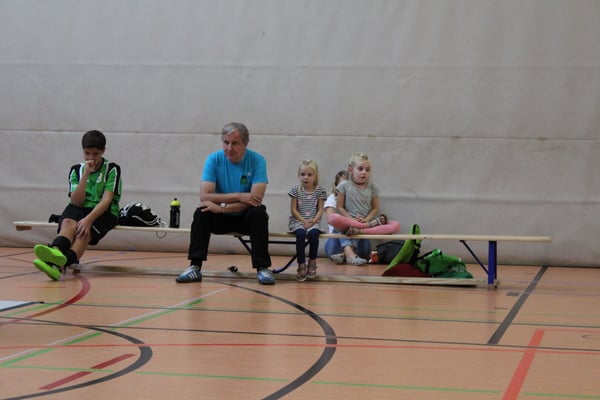 Verstärkung von den Jüngsten auf der Glarner Mannschaftsbank