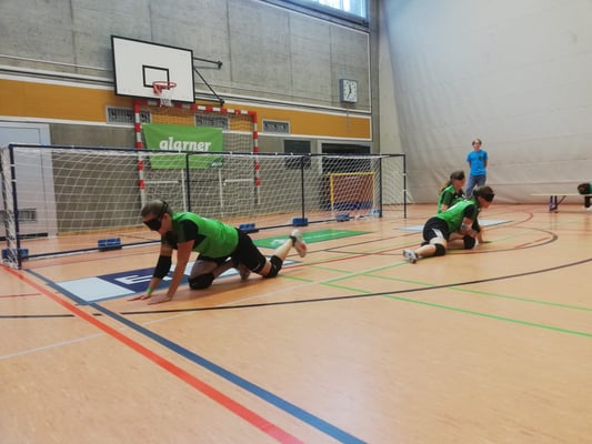 Unser Damenteam in der Abwehr