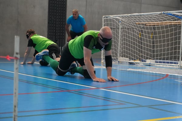 Thomas in der Abwehr