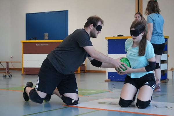 Jonas und Noemi in der Übergabe