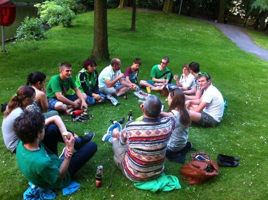 Abendesssen im Park von Sint Niklaas