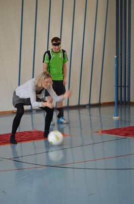 Erste Torballerfahrungen auch für Swantje Kammerecker von "Kulturzyt"