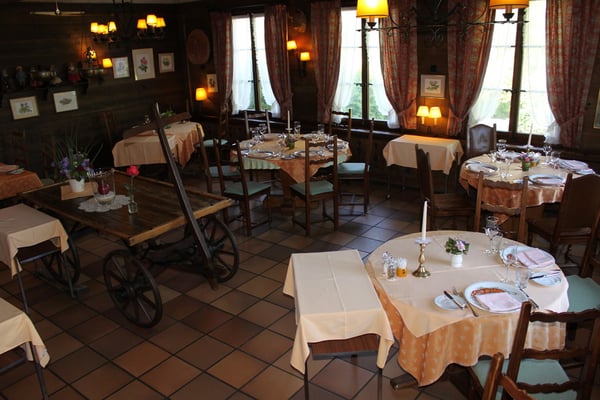 Waldschenke Sankt Niklaus - Restaurant «au Provencal», 2564 Bellmund