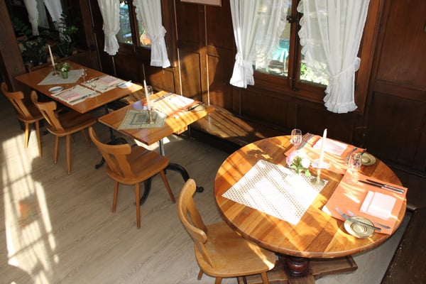 Waldschenke Sankt Niklaus - Restaurant «au Provencal», 2564 Bellmund