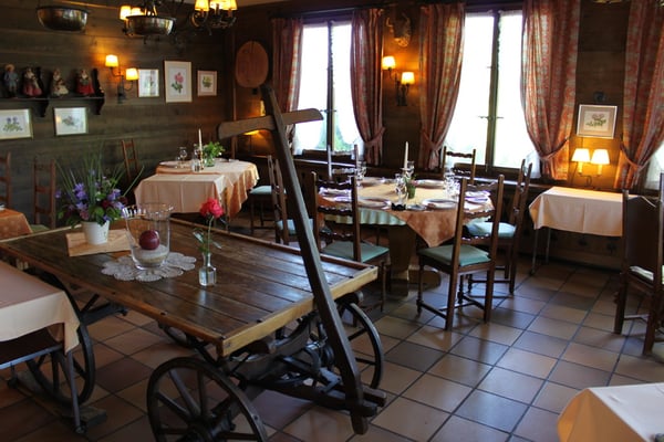 Waldschenke Sankt Niklaus - Restaurant «au Provencal», 2564 Bellmund
