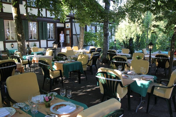 Waldschenke Sankt Niklaus - Restaurant «au Provencal», 2564 Bellmund