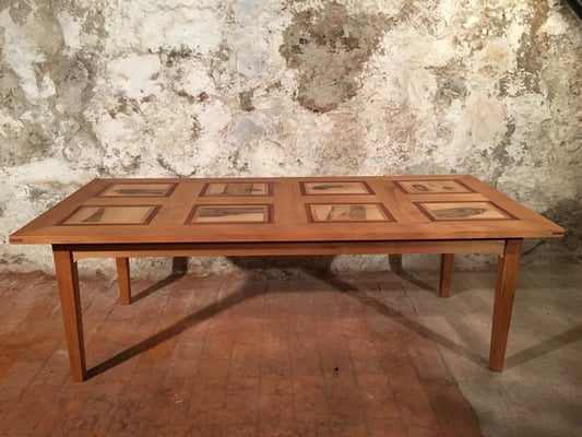 230 x 103cm, H: 77cm