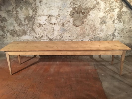 Tannenholztisch, 315 x 74.5cm, H: 77.5cm