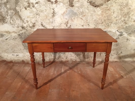 Kirschbaumtisch mit Schublade, 113 x 75cm H: 77.5cm