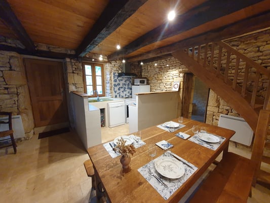 table à manger gite quercy 