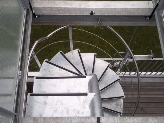 metallisch 56 Dach Terrasse Treppe