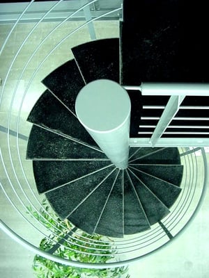 metallisch 55 Spindel Treppe mit Gussasphalt Stufen