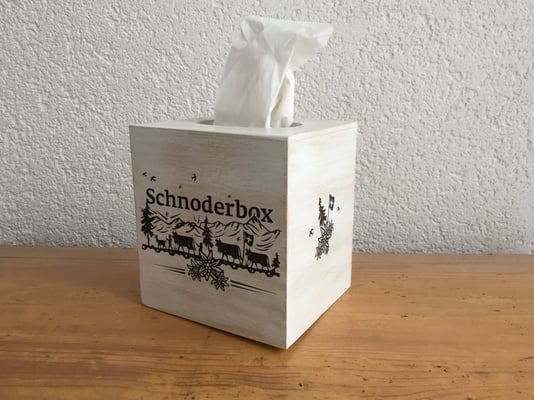 Farbe: weiss/beige auf Lager