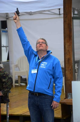 René Huber gibt das Rennen frei