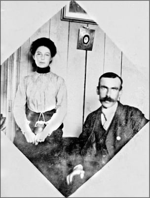 Blanche Gosselin et son oncle L.P. Desbiens