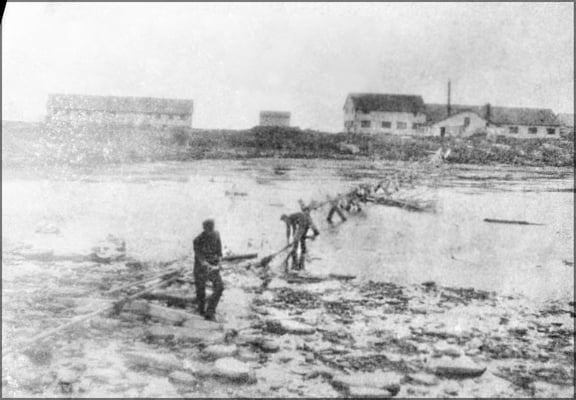 Tuyau d'évacuation, Baie Ste-Claire vers 1900