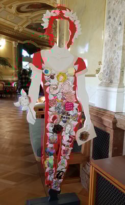 Figure féminine au Palais Fédéral